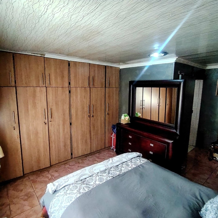 4 Bedroom Property for Sale in Mdantsane Nu 10 Eastern Cape